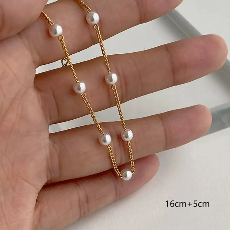 New Simple Imitation Pearl Chain Bracelet for Women Fashion Temperament Gold Color Chain Bracelets Party Hand Ornament Jewelry Vera Lux