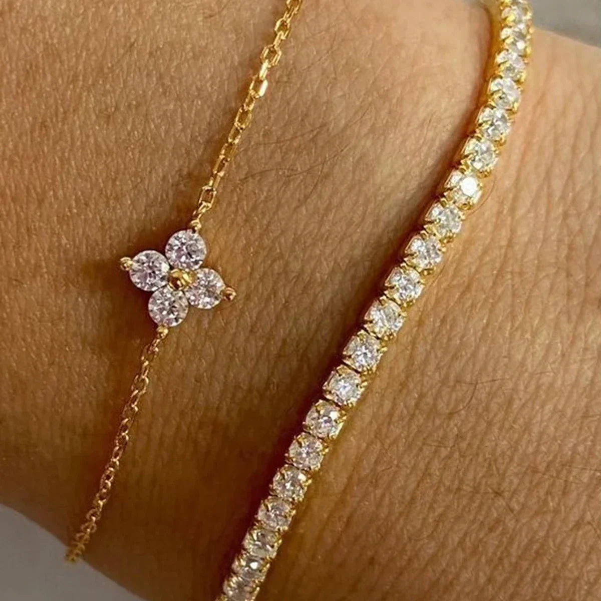 2pcs Simple Cubic Zirconia Flower Water Chain Women's Bracelet Set Daily Minimalist Silver Color Bracelet Party Fashion Jewelry Vera Lux
