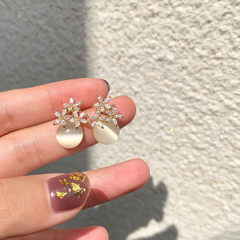 Flower Rhinestones Opal Stud Earrings for Women Small Exquisite Sweet Versatile Advanced Earring Charms Jewelry Gifts Wholesale Vera Lux