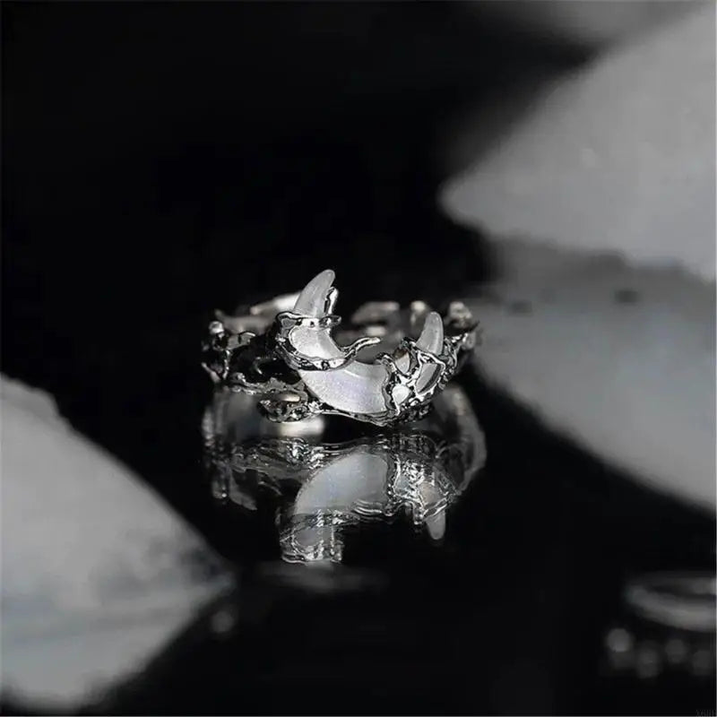 2pcs Irregular Sun Moon Ring with Small Texture Light Luxury Jewelry Personalized Versatile Cosplay DIY Props for Couple Gifts Vera Lux