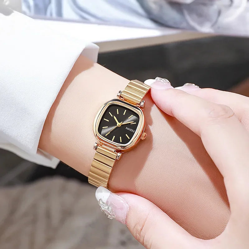 Brand Small Square Ladies Watches Adjustable Stainless Steel Strap Quartz Wristwatches for Women Fashion Luxury Gift Clock Vera Lux