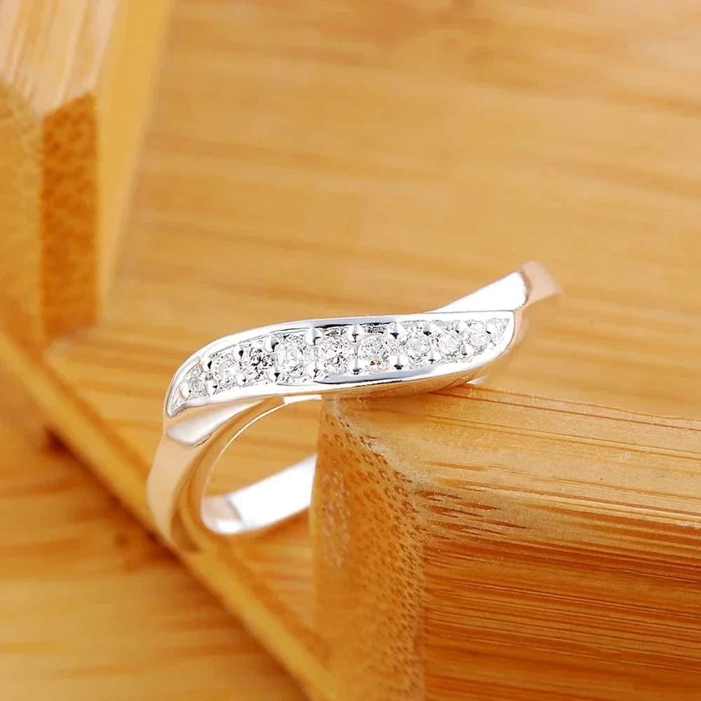 925 Sterling Silver crystal diamond rings for women Fashion elegant wedding accessories Party Gifts Charms fine Jewelry Vera Lux