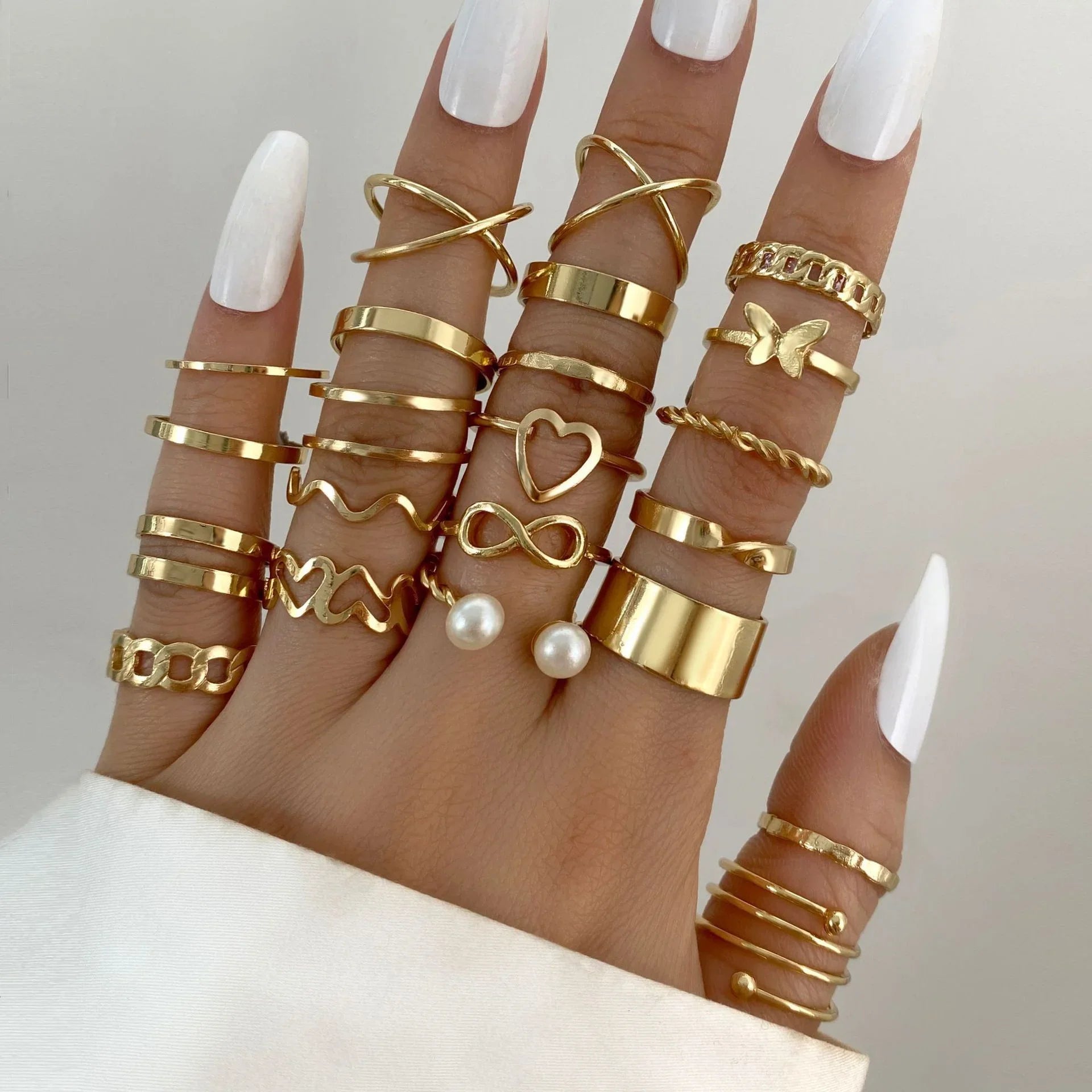 30 PCS Silver Color Geometric Ring Set For Women Vintage Heart Eye Cross Sun And Moon Leaf Charm Finger Ring Female Boho Jewelry Vera Lux