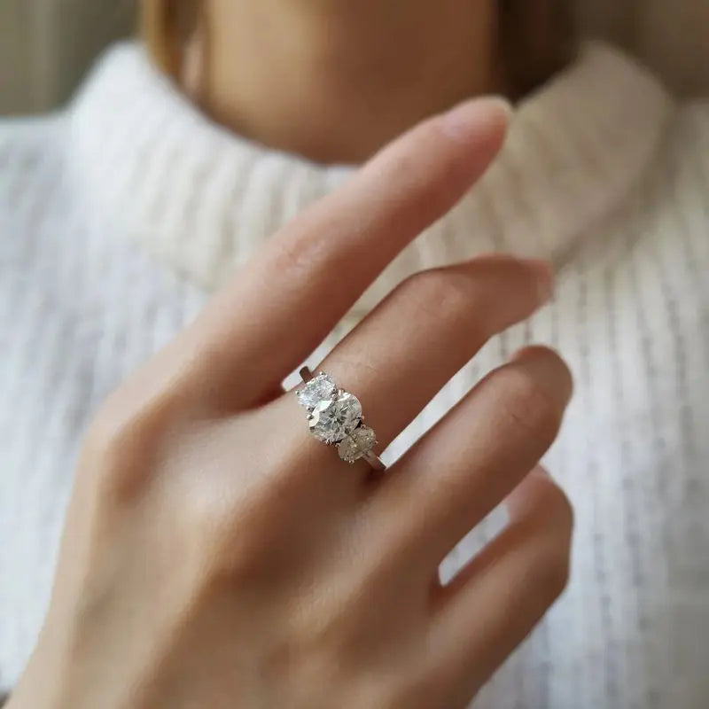 925 Sterling Silver Classic Sparkling Oval Zircon Rings For Women High Quality Wedding Party  Trendy Jewelry Anniversary Gift Vera Lux