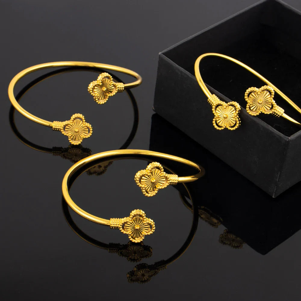New Design Classic Luxury Stainless Steel Clover Bracelets Ring Elegant Temperament For Woman Jewelry Daily Wear Festival Gifts Vera Lux