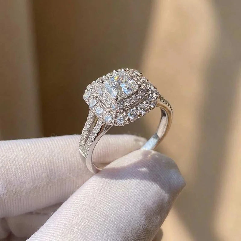 925 Sterling Silve Fashion Square Flashing Ring Geometric Luxury Inlaid AAA Cubic Zirconia Wedding Accessories Women Jewelry Vera Lux