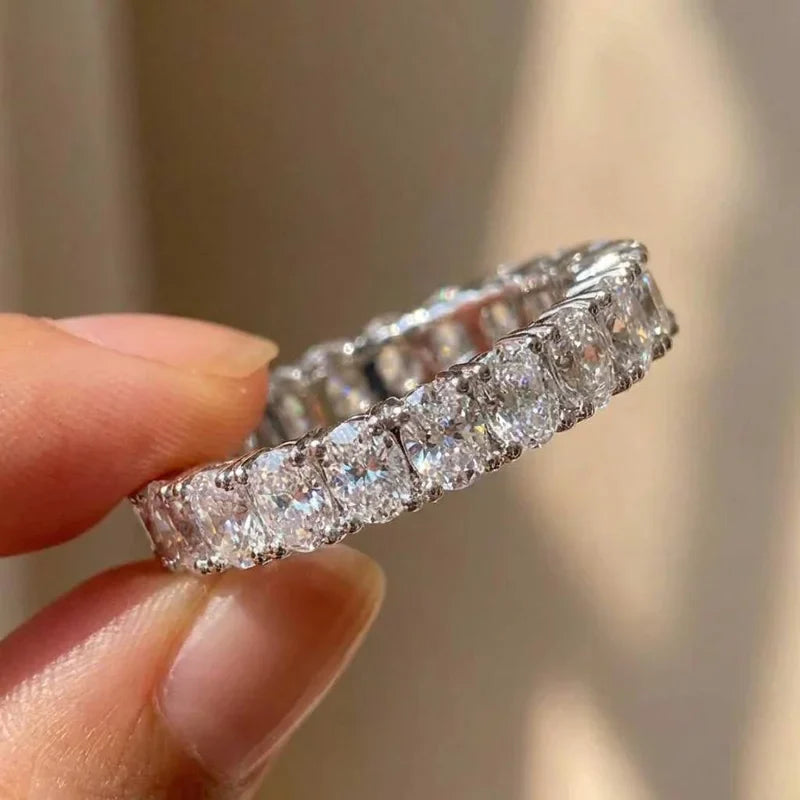 925 Sterling Silver Shiny Inlaid Oval Cubic Zirconia Ring for Women Simple Style Finger Accessories Wedding Party Trendy Jewelry Vera Lux