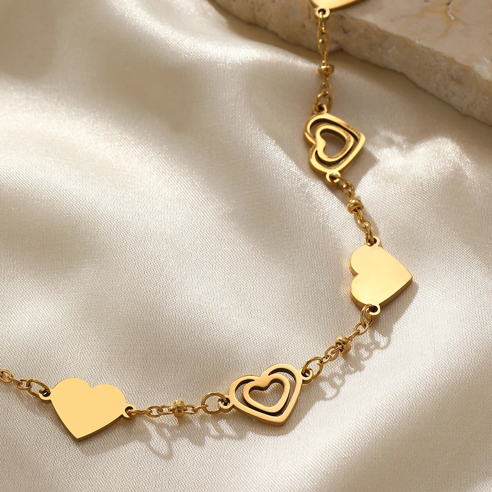 Stainless Steel Bracelets Fresh Double Heart Design Openwork Carving Noble Bracelets For Women Jewelry  Luxuries Banquet Gifts Vera Lux