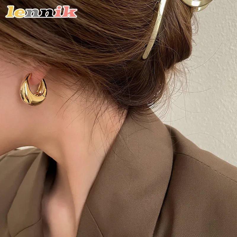 LENNIKOval Elegant Earrings, Women’s 3D Metal Design, Fit for Work/Casual Outfits, Flattering on All Faces, Perfect Gift Choice Vera Lux