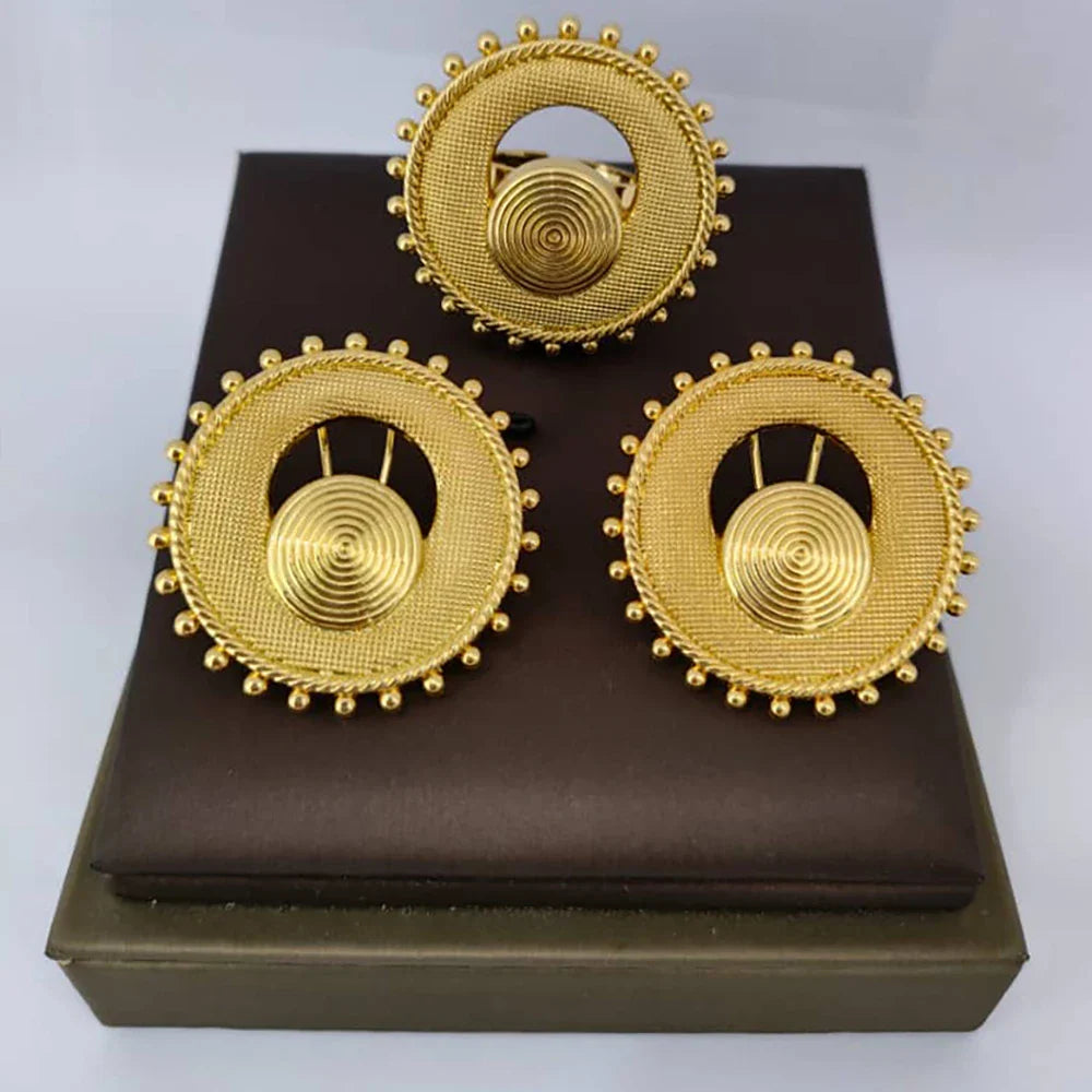 Trend Earrings and Ring Jewelry Set for Women 18k Gold Color Clip Earrings and Finger Ring Bride 2Pcs Set Nigerian Accessories Vera Lux