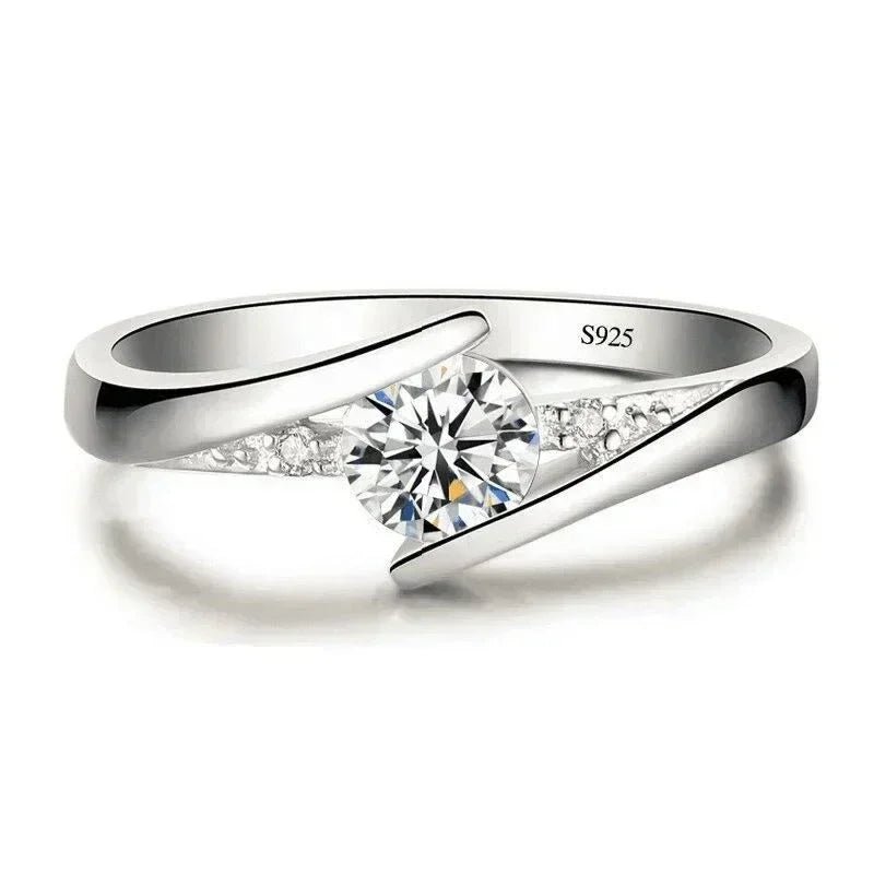 2024 Cute Female Small Round Zircon Stone Ring Vintage Silver Color Wedding Jewelry Promise Crystal Engagement Rings For Women Femstylo