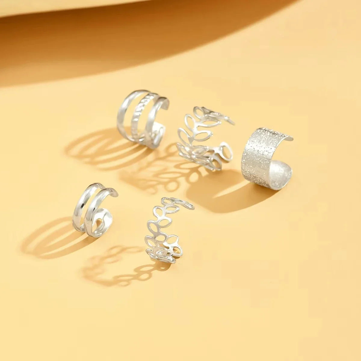 5pcs/set Trendy Elegant Design Ear Cuff Classic Elegant Style Women's No Piercing Clip Earrings Leaf Shaped Circle Stacked Shape Vera Lux
