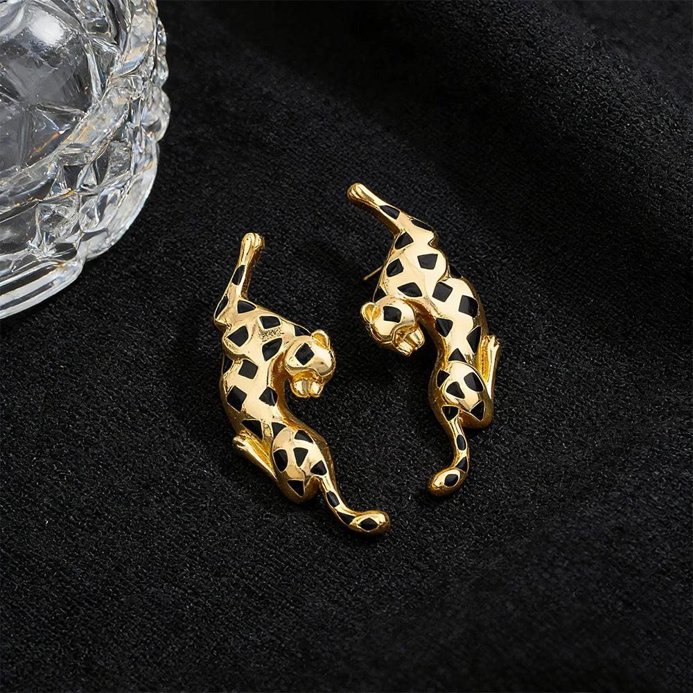 Woman Jewelry Set African Fashion Leopard Necklace Earrings 18K Gold Plated Animal Shape Bracelet Ring Copper Dubai Jewelry Gift Vera Lux