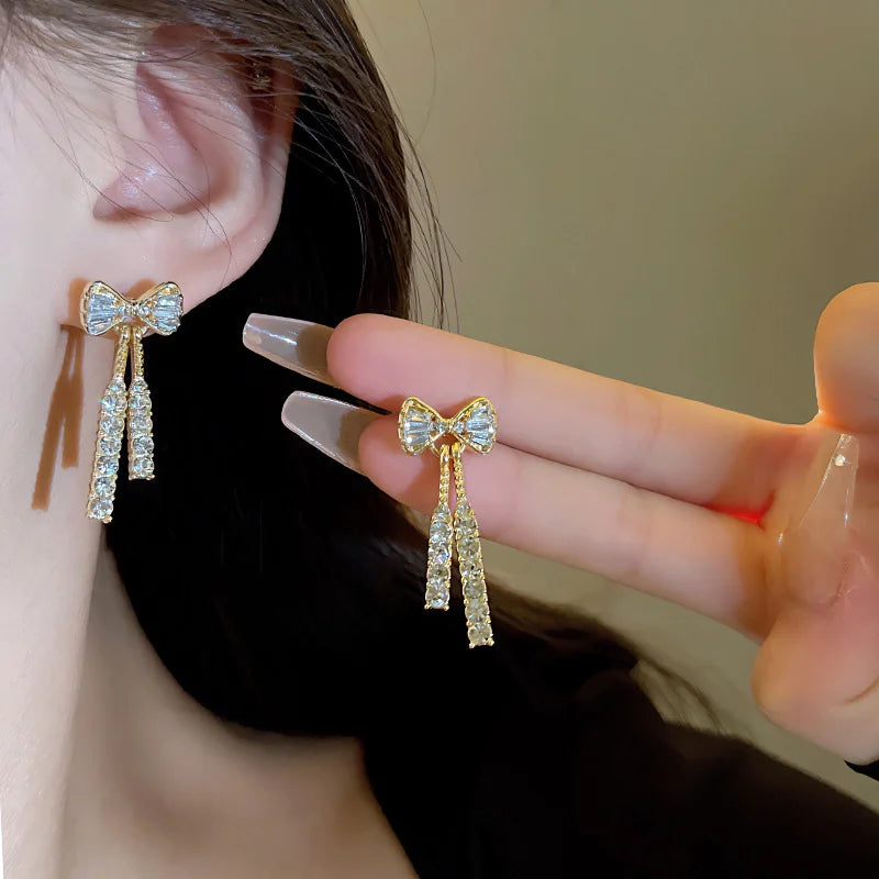 Gold Color Shiny Bow Stud Earrings For Women Fashion Exquisite Dainty Rhinestone Bow Dangle Earrings Jewelry Friends Gift Vera Lux