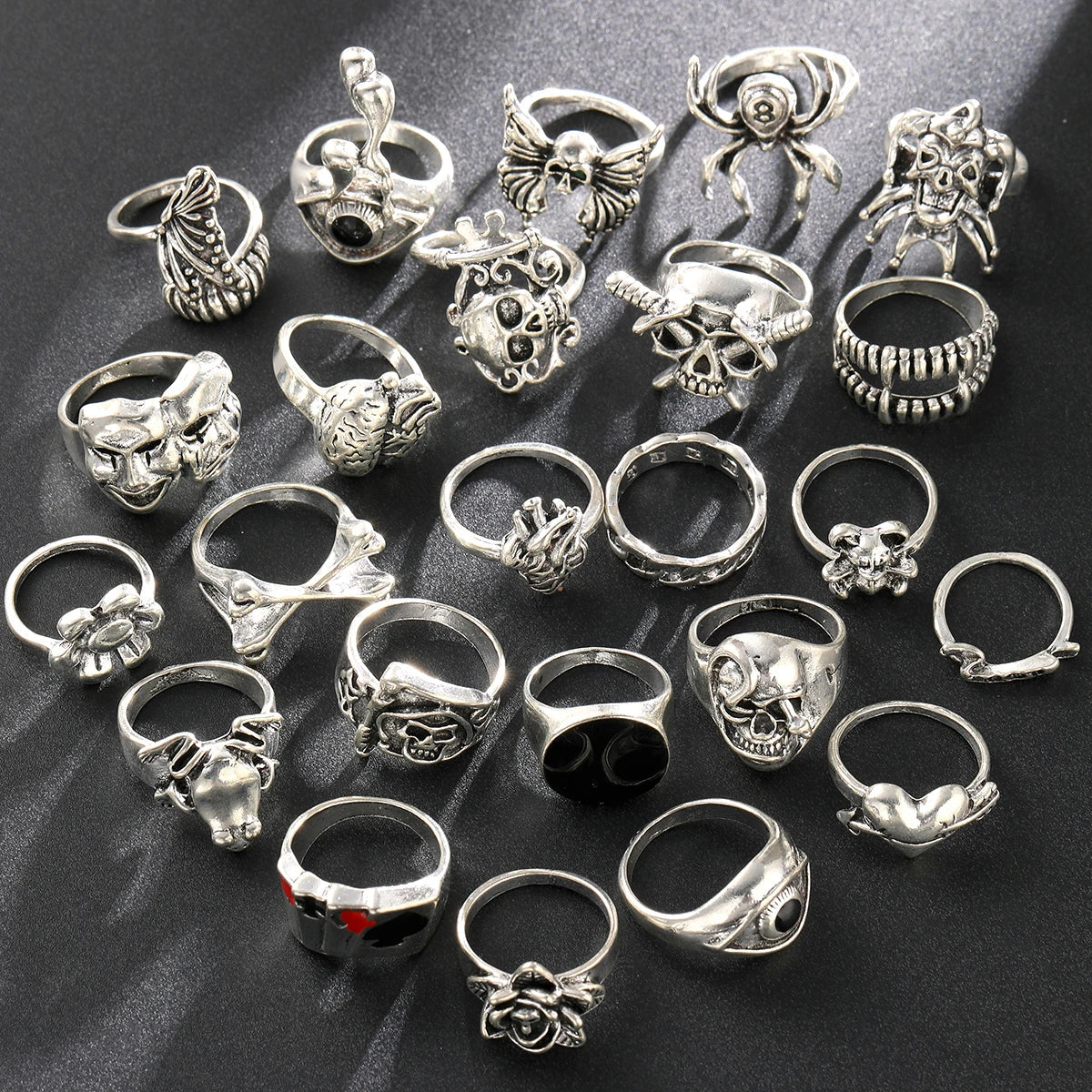 24 Pcs Gothic Skeleton Unisex Ring Set Punk Grunge Butterfly Frog Woman Man Jewelry Hip Hop Party Street Ring Accessories Gift Vera Lux