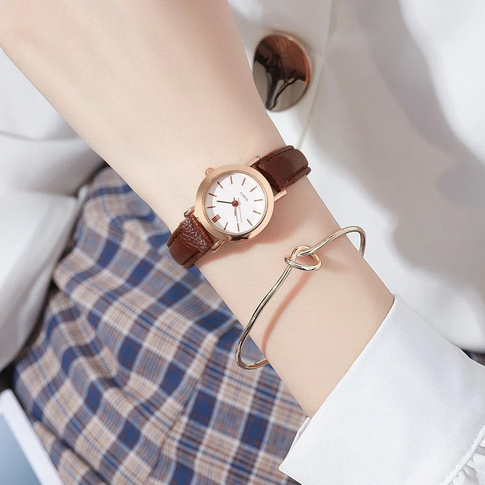 Fashion Small Dial Women Watches Casual Leather Band Quartz Watch Vera Lux