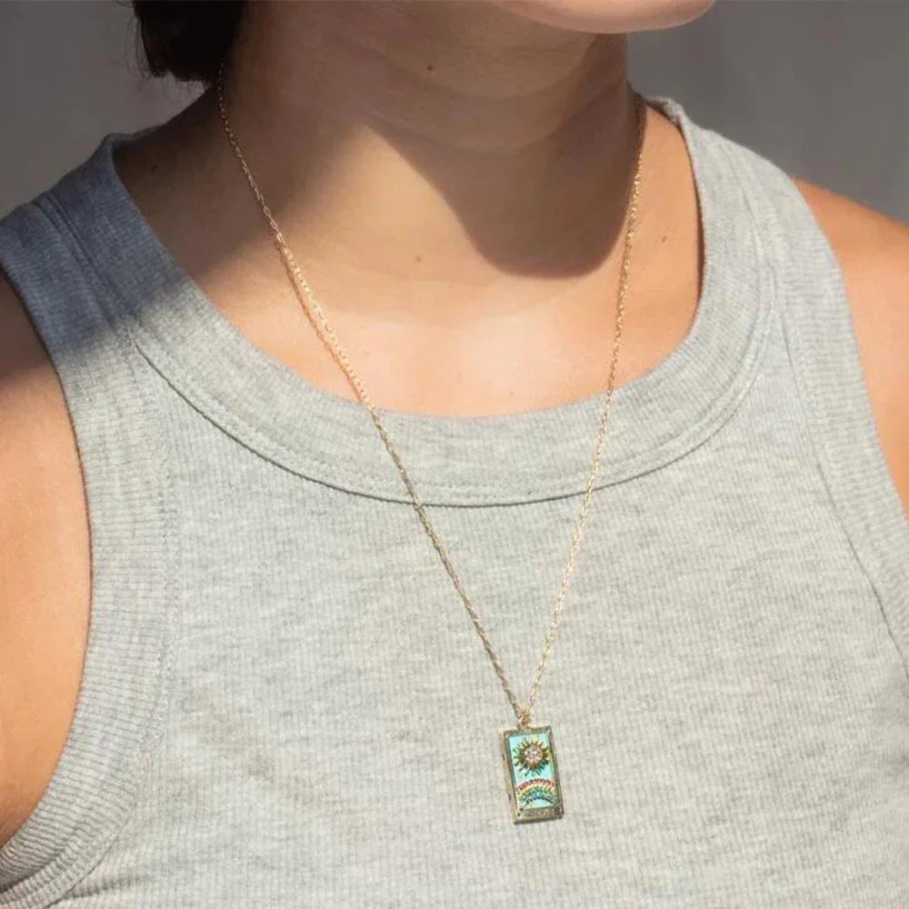 1Pcs Necklace Creative Pendant Tarot Card Elements Sun Star Moon Knight Necklace Pendant Fashion Trendy Accessories Vera Lux