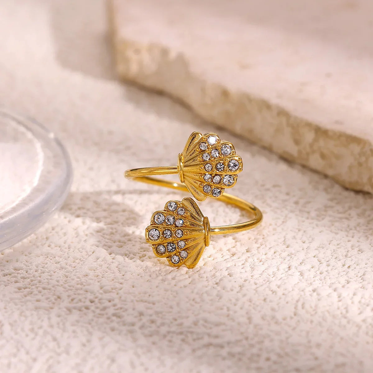 2025 Freshwater Anillos Stainless Steel Pearl Starfish Shell Rings For Women Punk Gold Color Vintage Waterproof Beach Jewelry Vera Lux