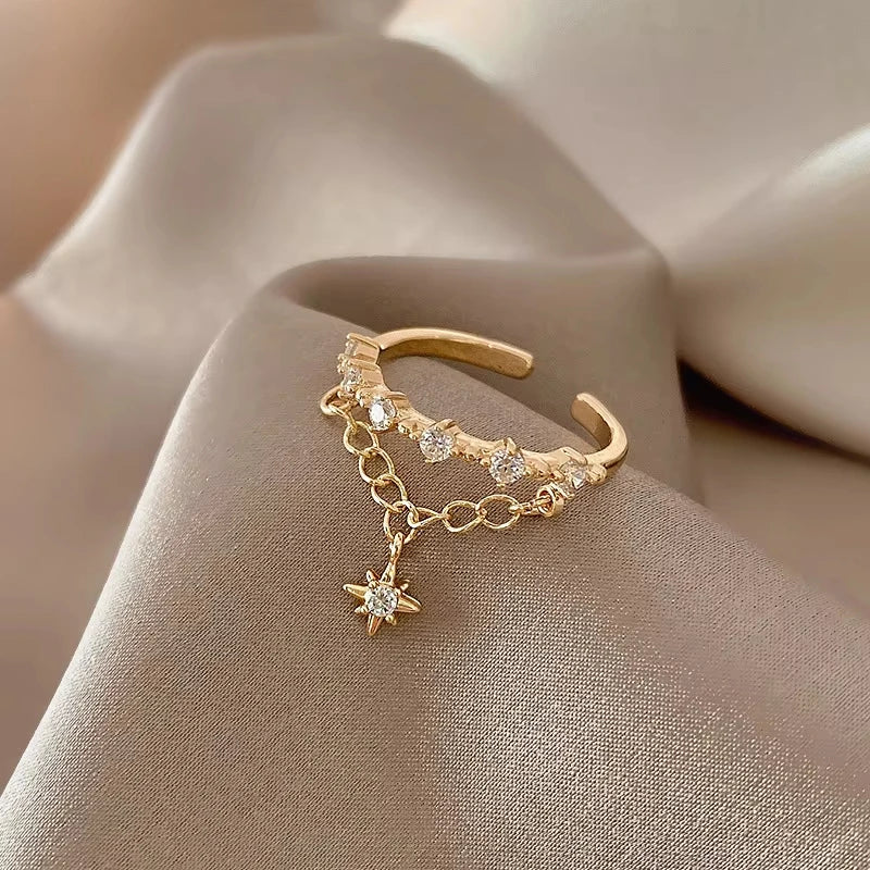 Shinny Rhinestone Gold Color Chain Star Pendant Open Rings Korean Style Woman Fashion Jewelry Wedding Party Girl's Trendy Ring Vera Lux