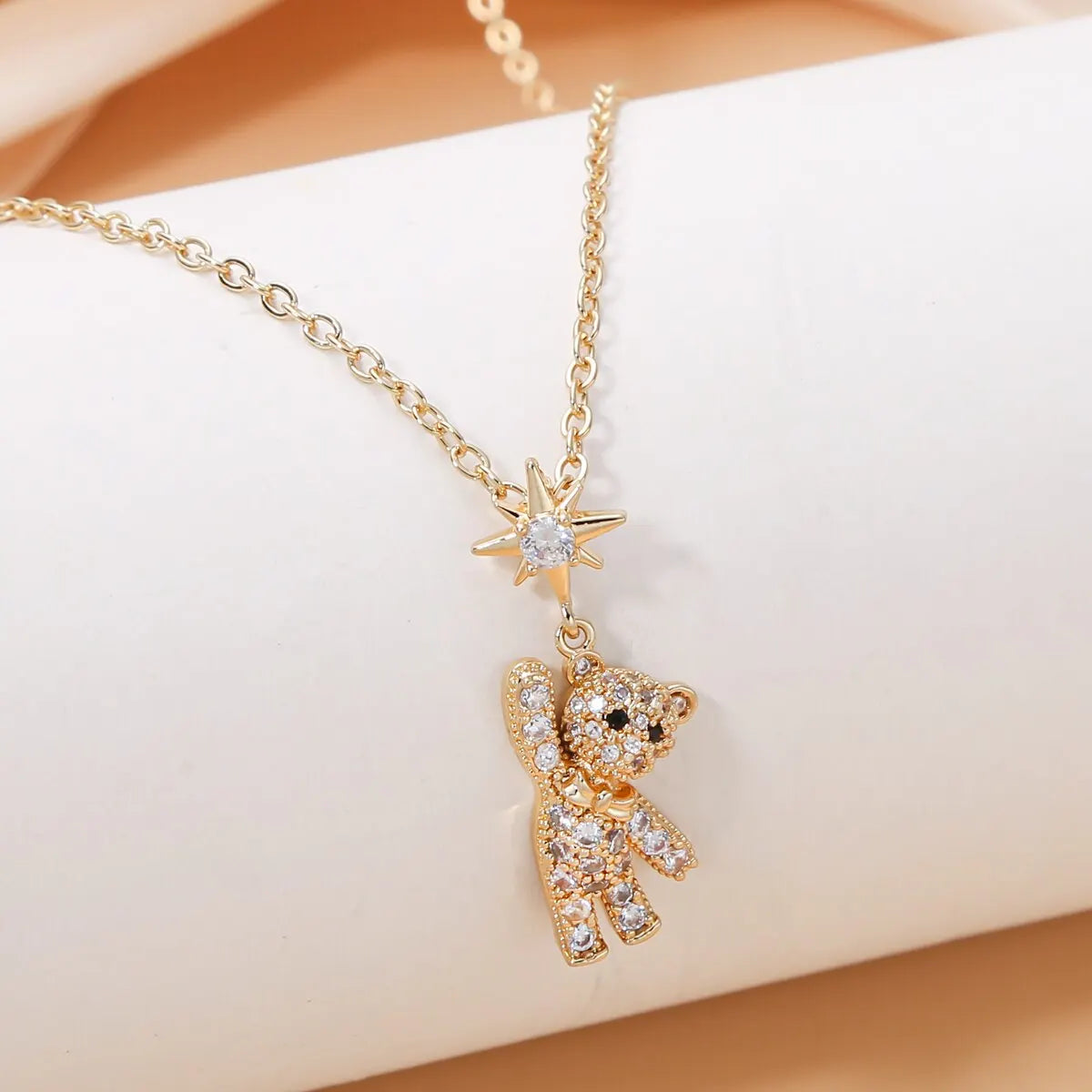 Obega Lovely Bear Necklaces for Women Cubic Zircon Inlaid Gold Color Neck Chain Female Necklaces Cute Jewelry Pendant Vera Lux