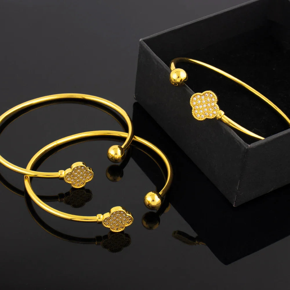 New Design Classic Luxury Stainless Steel Shiny Zircon Clover Bracelets Elegant Temperament For Women's Daily Wear Jewelry Gifts Vera Lux