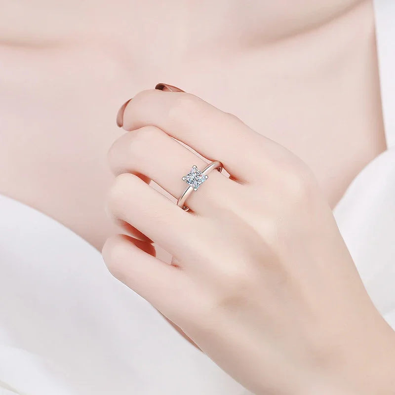 NeeTim 2ct VVS1 Princess Cut Moissanite Diamond Ring for Women S925 Sterling Silver Eternity Band Wedding Party Fine Jewelry Vera Lux