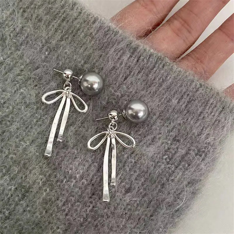 Fashionable Choker with Pendant Graceful Bowknot Pendant Choker Necklace with Gray Pearls Neck Jewelry Accessories Vera Lux