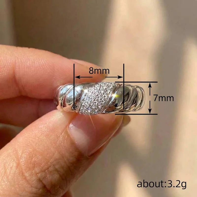 925 Sterling Silver Fashion Women's Rings Luxury Paved Crystal Cubic Zirconia Hip Hop Girls Finger-rings Versatile Fine Jewelry Vera Lux