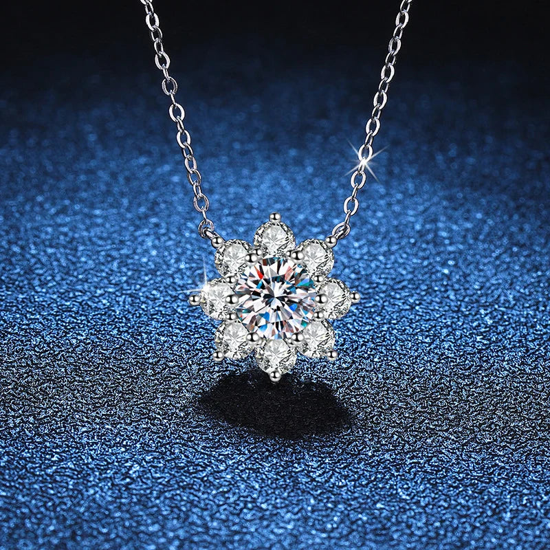 NeeTim 1CT Moissanite Diamond Necklace For Woman Pendant 925 Silver Plated with White Gold Chains Party Bridal Fine Jewelry Gift Vera Lux