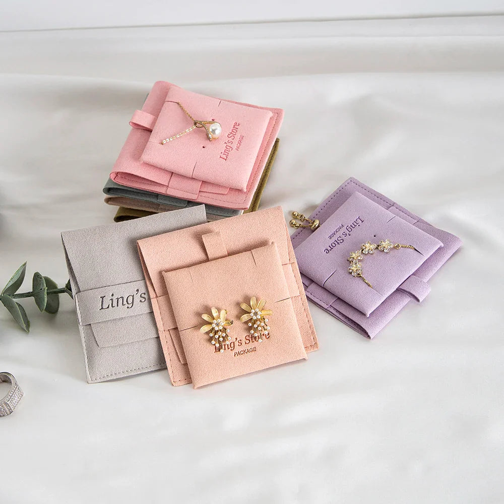 20/50/100pcs Personalized Logo Jewelry Microfiber Strip 8x8cm Bag Insert With 6x6cm Pad Card For Earrings Studs Necklace Pendant Vera Lux