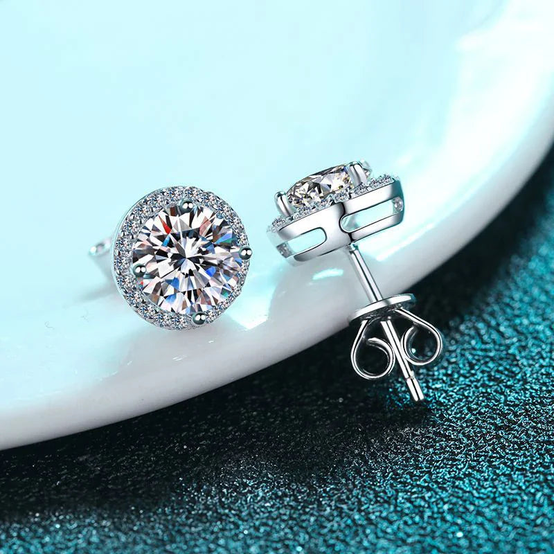 NeeTim 1ct D Color VVS1 Moissanite Jewelry Set 925 Silver with White Gold Plated Pendant Necklace Stud Earrings Sets for Women Vera Lux