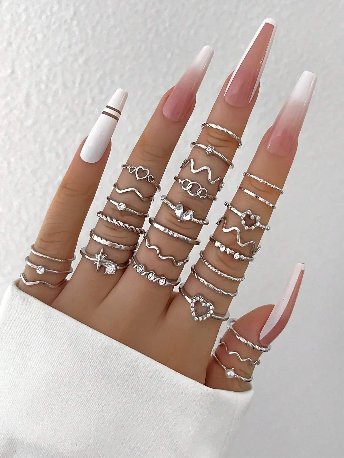 28pcs Fashion Ring Set for Women Heart Shaped Design Geometric Bohemian Element Accent Ring Daily Wear Dating Party Jewelry 2025 Vera Lux