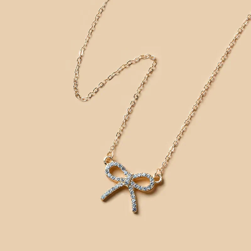 Fashion Rhinestone Bow Pendant Necklace For Women Exquisite Zircon Bowknot Choker Necklaces Office Party Jewelry Lady Gifts Vera Lux