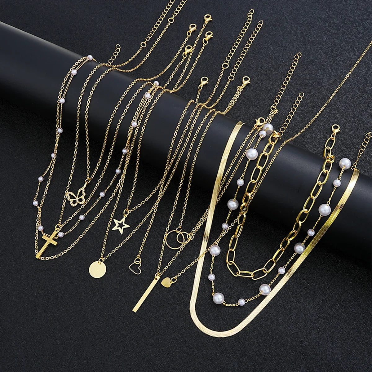 11 Pcs Simple Pearl Choker Necklaces Set for Women Fashion Layered Chain Star Cross Heart Pendant Charms Necklace Jewelry Gifts Vera Lux