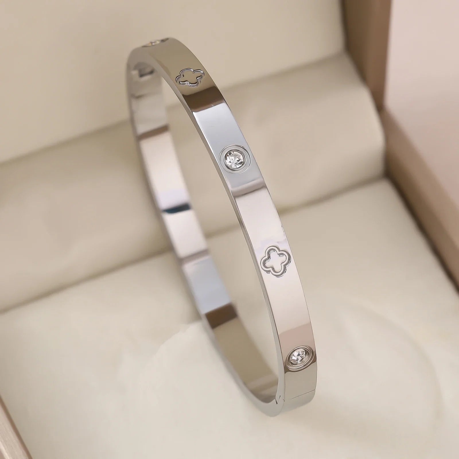 1pc 18K Gold Plated Stainless Steel Stackable Bracelet With Chain And Clover Design, Fashion Style For Women, Suitable For Casua Vera Lux