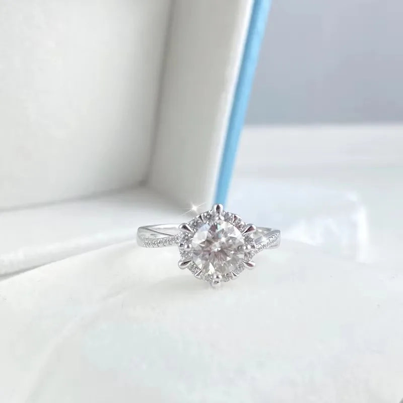 NeeTim 0.5/1CT Moissanite Diamond Rings Wedding Band for Women 925 Sterling Silver Plated 18k White Gold Promise Ring Certified Vera Lux