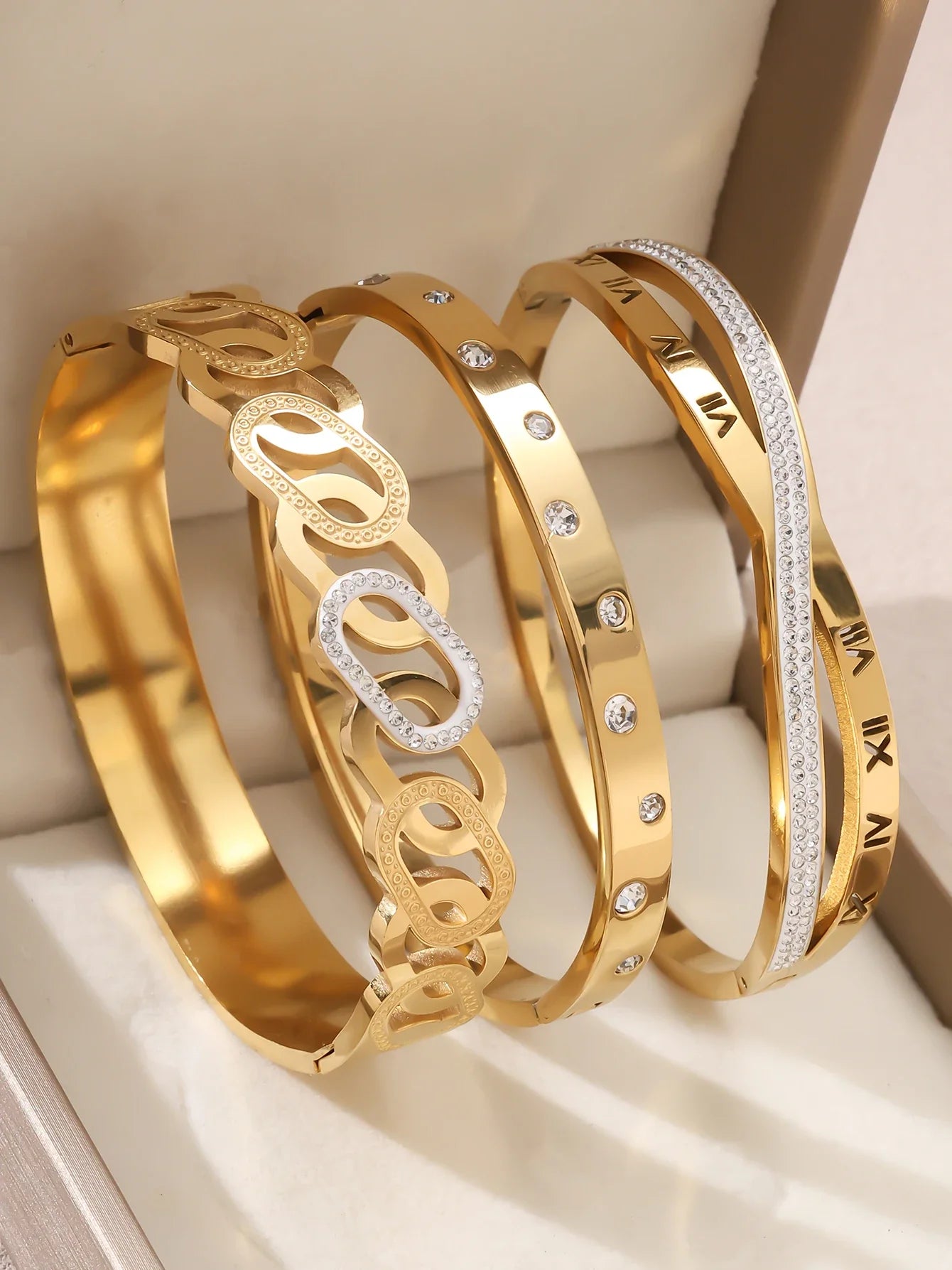 1pieces/set women's wedding jewelry party holiday Valentine's Day gift stainless steel bracelet plated with 18K gold bracelet Vera Lux