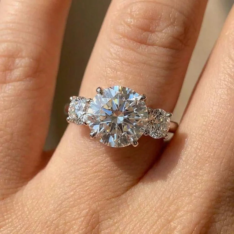 925 Sterling Silver Simple Elegant Woman Wedding Rings with Brilliant Cubic Zirconia Stone Engagement Rings Eternity Jewelry Vera Lux