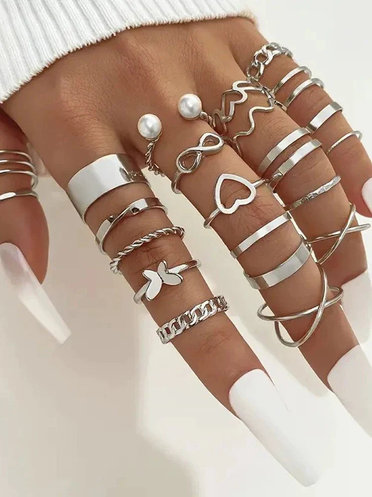 28pcs Fashion Ring Set for Women Heart Shaped Design Geometric Bohemian Element Accent Ring Daily Wear Dating Party Jewelry 2025 Vera Lux