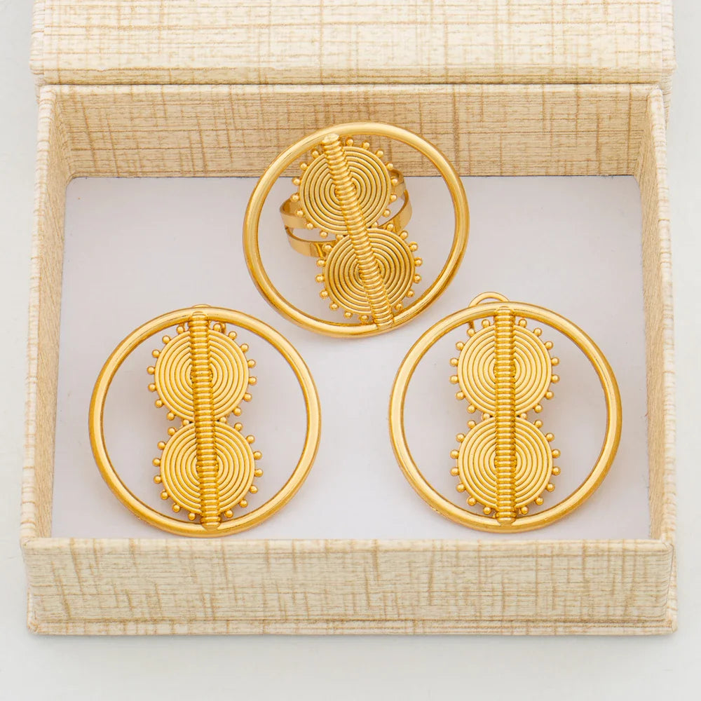 Earrings with Ring Jewelry Set for African 18k Gold Color Clip Earrings Finger Ring 2Pcs Set with Gift Box Luxury Jewelry Bride Vera Lux