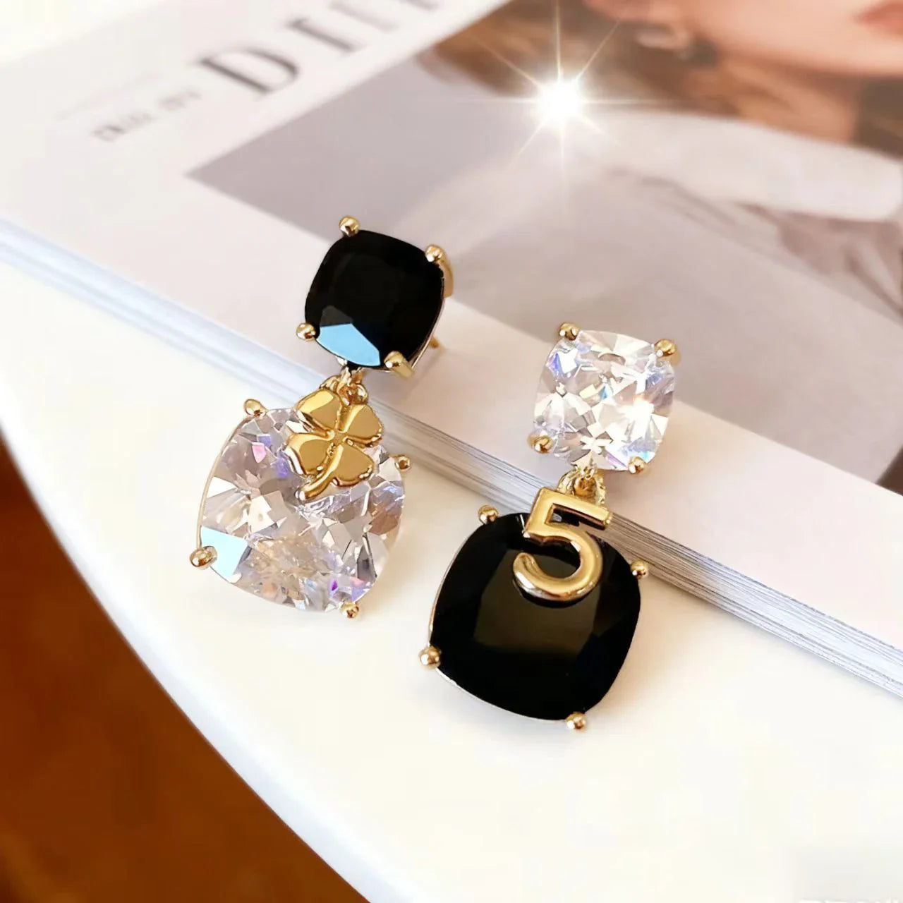 Luxury Brand Clover Exquisite Pendant Earrings, Trendy Women's Elegant Temperament Jewelry, Wedding Banquet Party Holiday Gifts Vera Lux