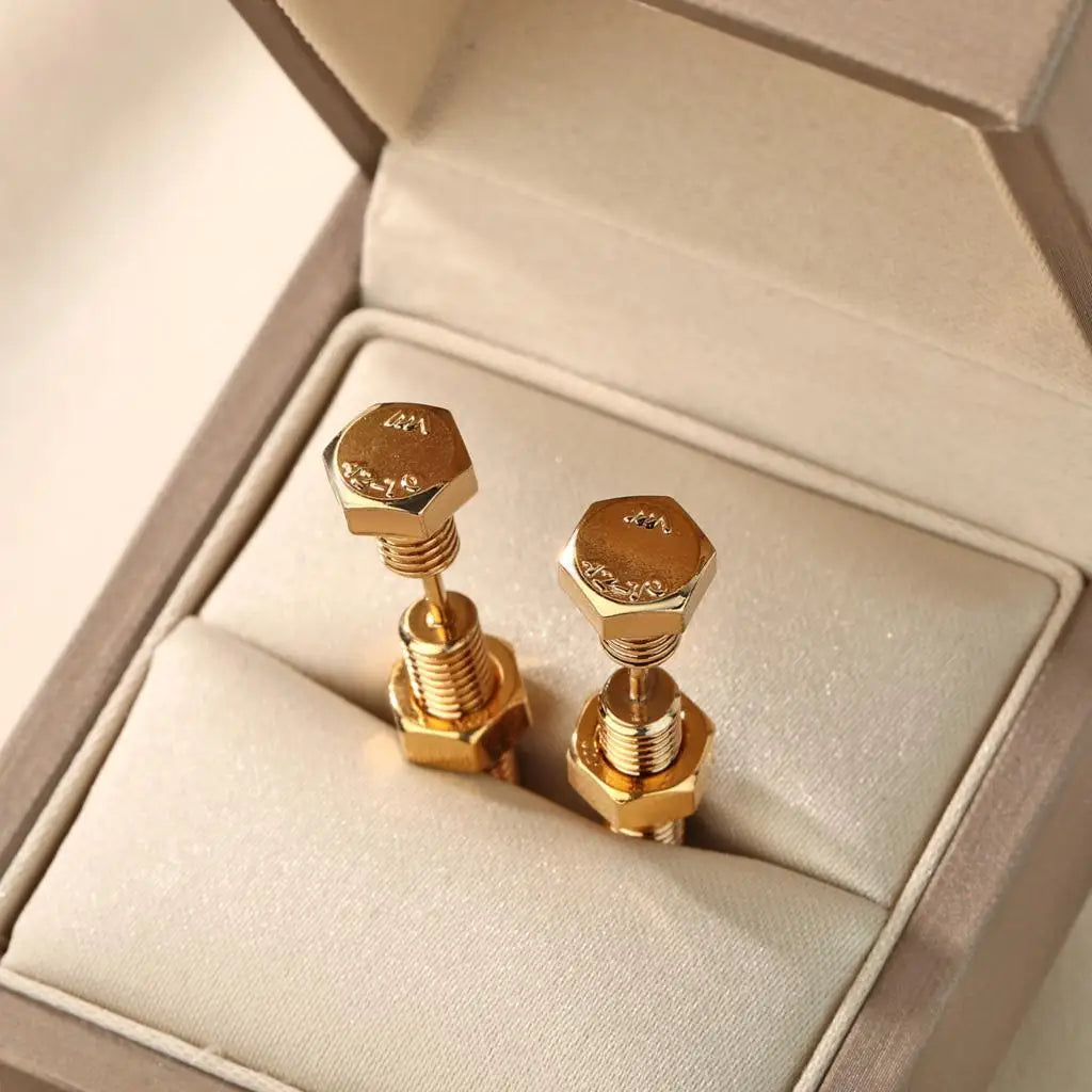 Kind Exquisite Fashion Earrings Screw Stud Earrings, Personalized Study Birthday Gift for Lovers Vera Lux