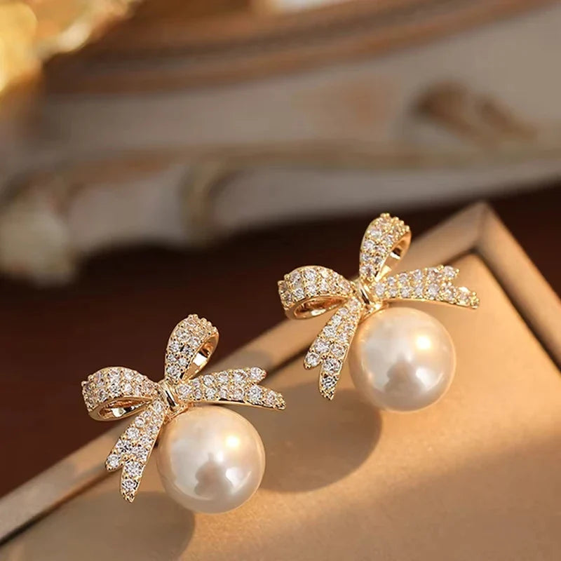 1par Micro Set Zircon Bow Pearl Pendant Earrings 2025 New Design Jewelry For Womens and Girls Fashion Ear Accessories Vera Lux