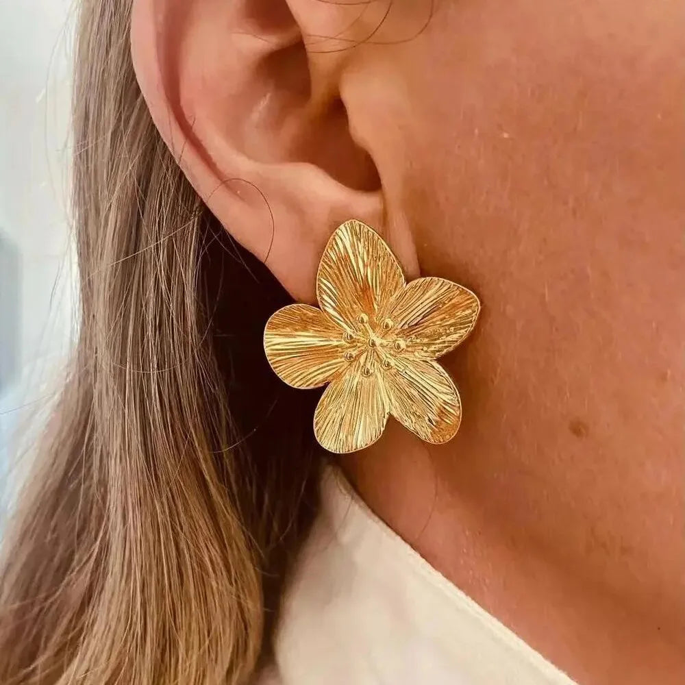 2PC Women's Fashion Trendy Stainless Steel Flower Earrings Outdoor Travel Carnival Party Festival Dressing Gifts Vera Lux