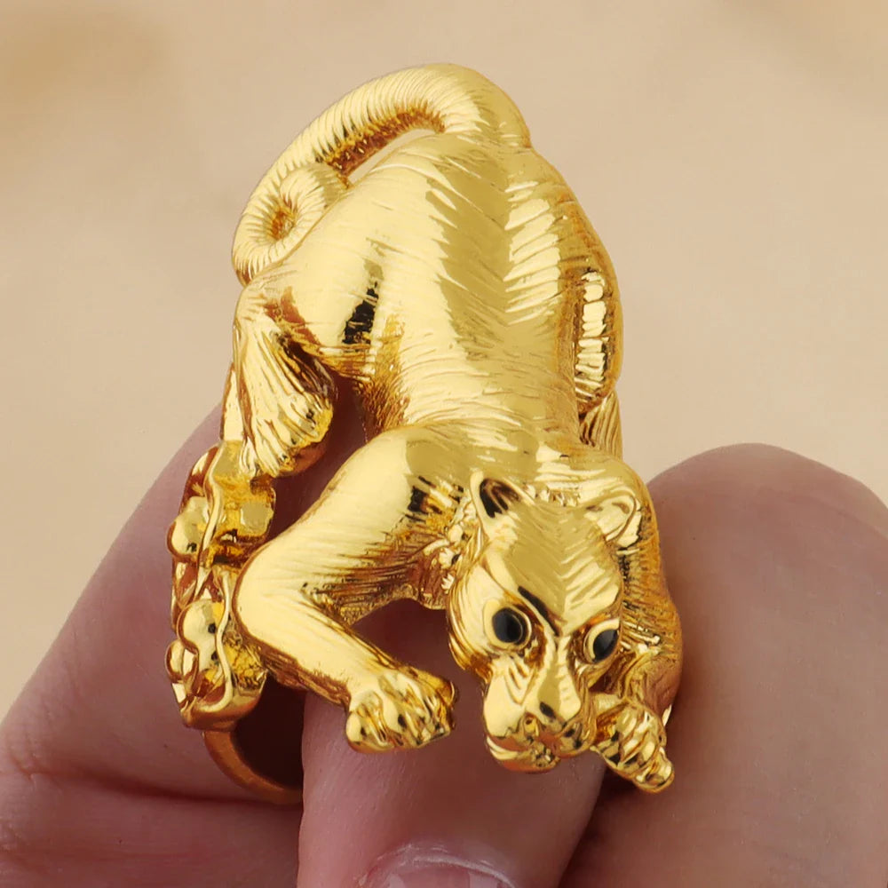 Exaggerate Leopard Bangle with Ring Jewelry Set for Women Dubai Gold Color Cuff Bangle Cocktail Ring 2Pcs Set for Weddings Gifts Vera Lux