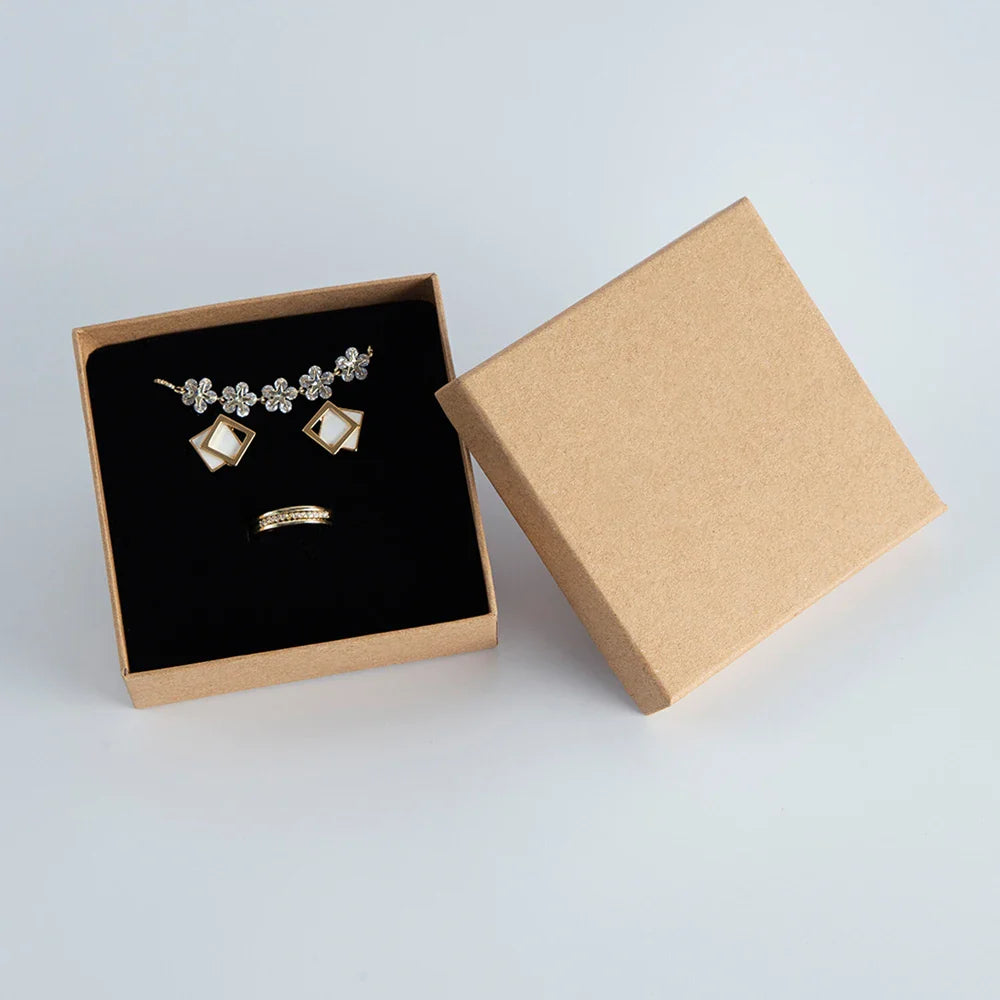 24Pcs Personalized Logo Jewelry Paper Gift Box Wedding Favors Ring Earring Necklace Pendant Bracelet Stud Bag Storage Packaging Vera Lux
