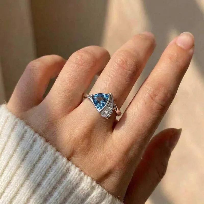 925 Sterling Silver Temperament Design Cubic Zircon Blue Triangle Rings for Women Engagement Wedding Rings Fashion Jewelry Vera Lux