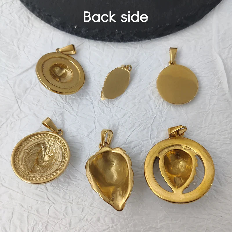 Men's Rock Hip Hop Crystal Inlay Lion Head Pendant Fashion Creative Stainless Steel Gold Color Party Club Charm Jewelry Vera Lux