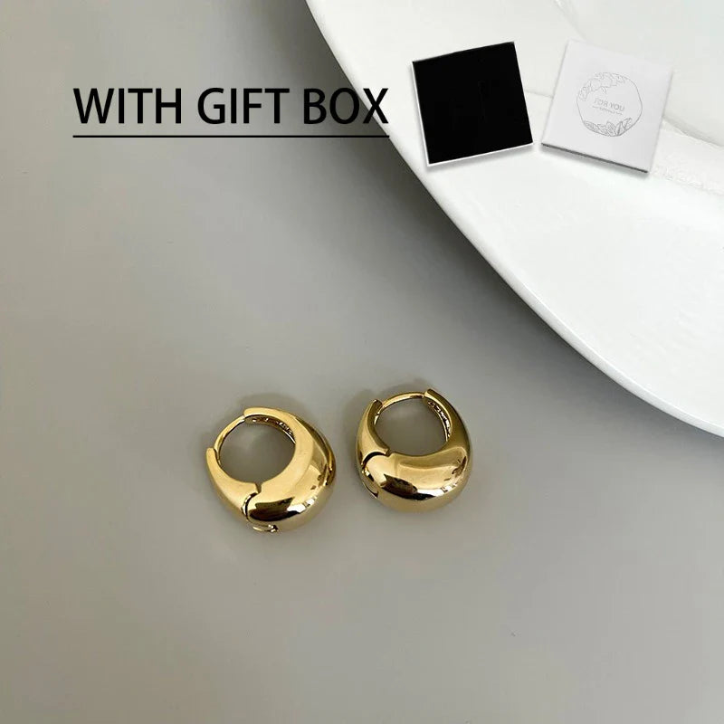 LENNIKOval Elegant Earrings, Women’s 3D Metal Design, Fit for Work/Casual Outfits, Flattering on All Faces, Perfect Gift Choice Vera Lux