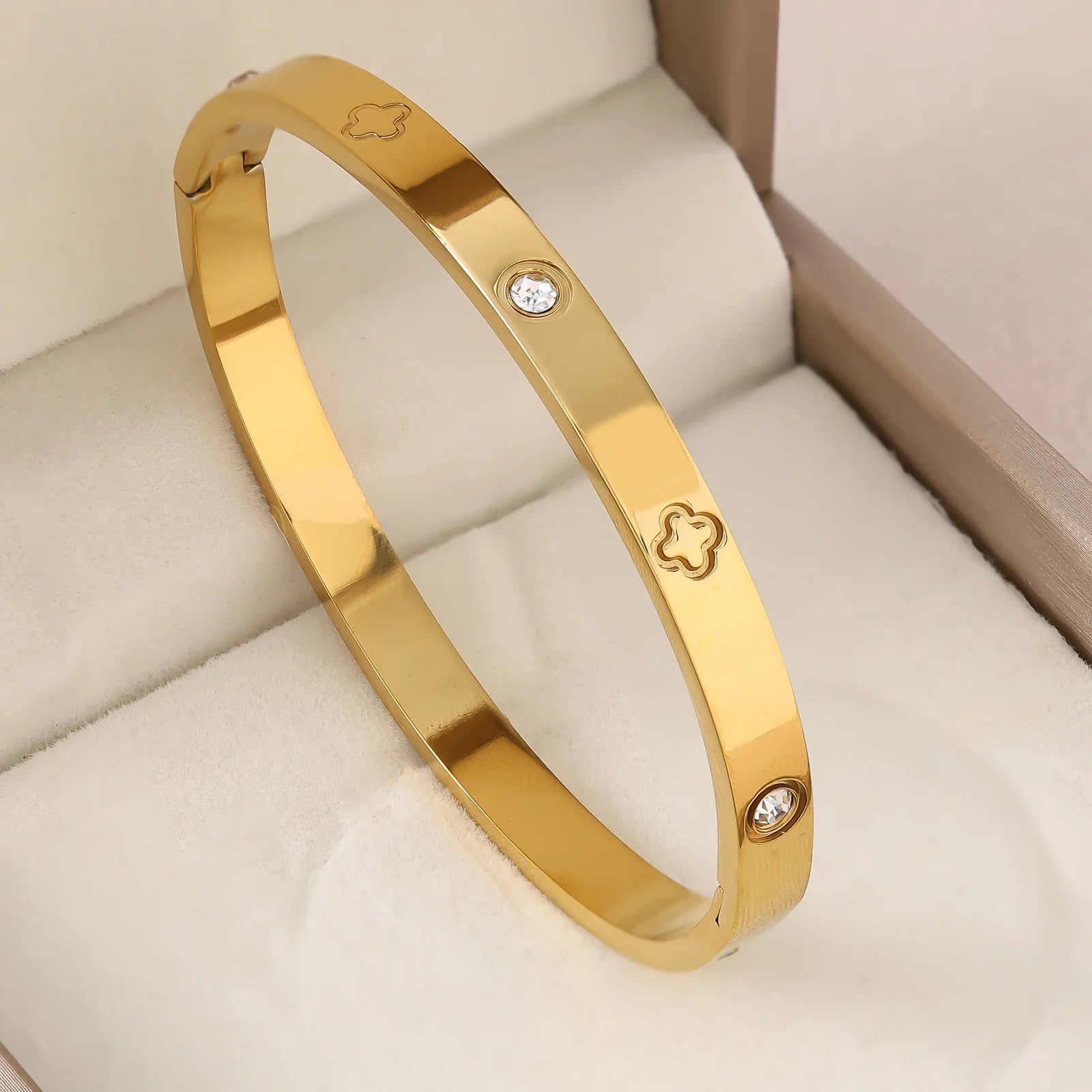 1pc 18K Gold Plated Stainless Steel Stackable Bracelet With Chain And Clover Design, Fashion Style For Women, Suitable For Casua Vera Lux